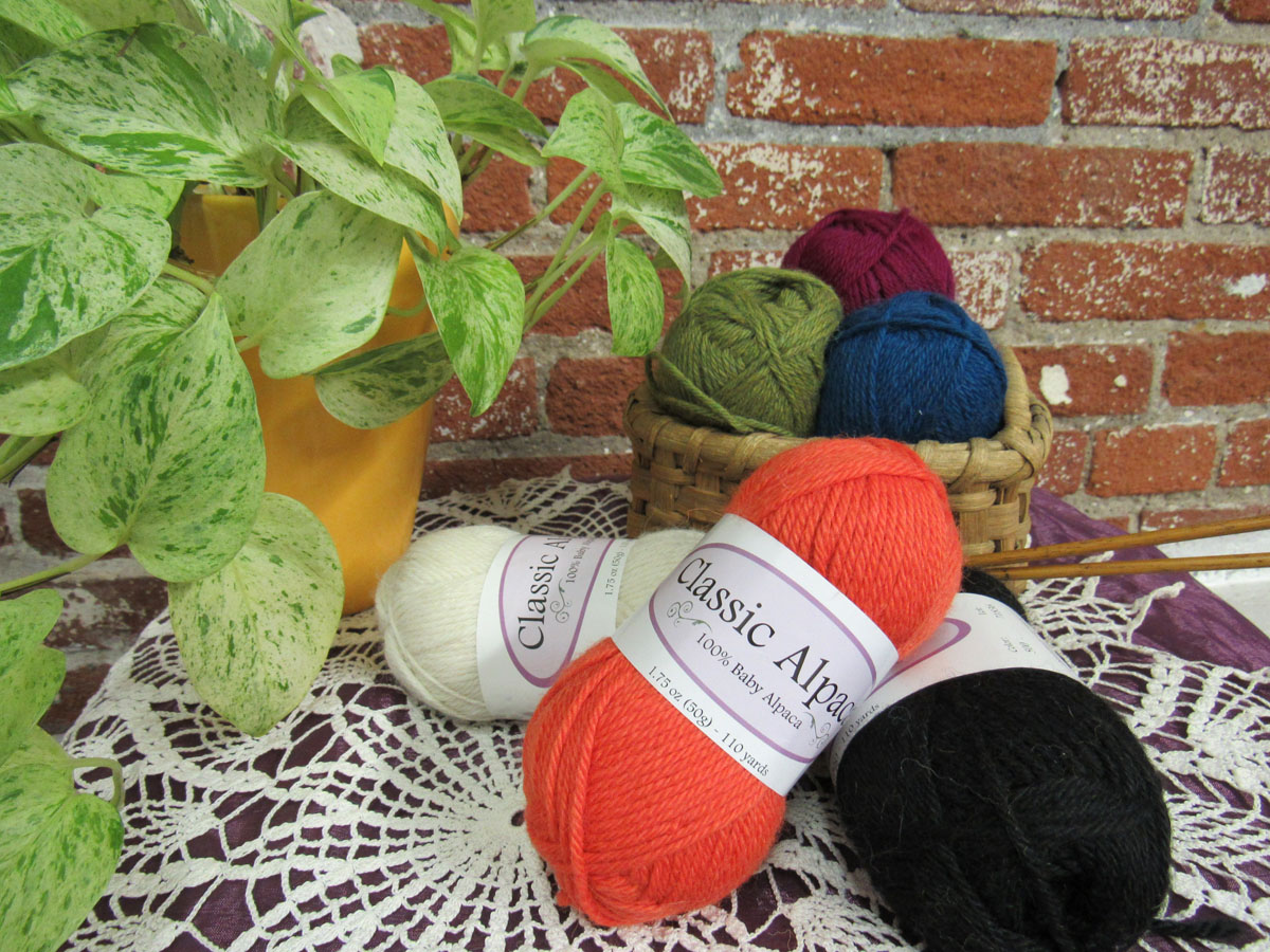 What to Expect When Knitting Alpaca Yarn